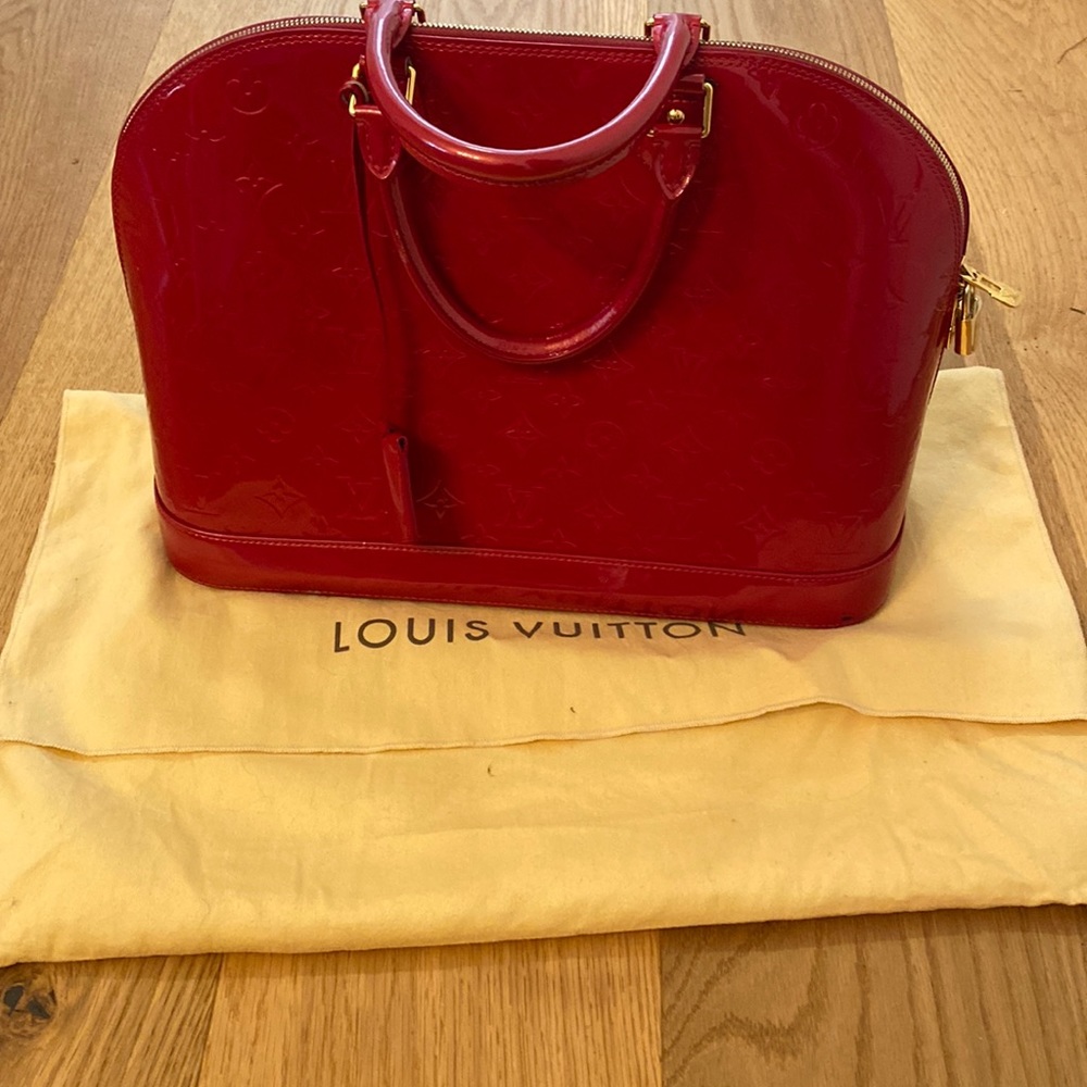 Louis Vuitton Alma-Gm Apple of Love Color with Dust Bag & Box LIKE NEW